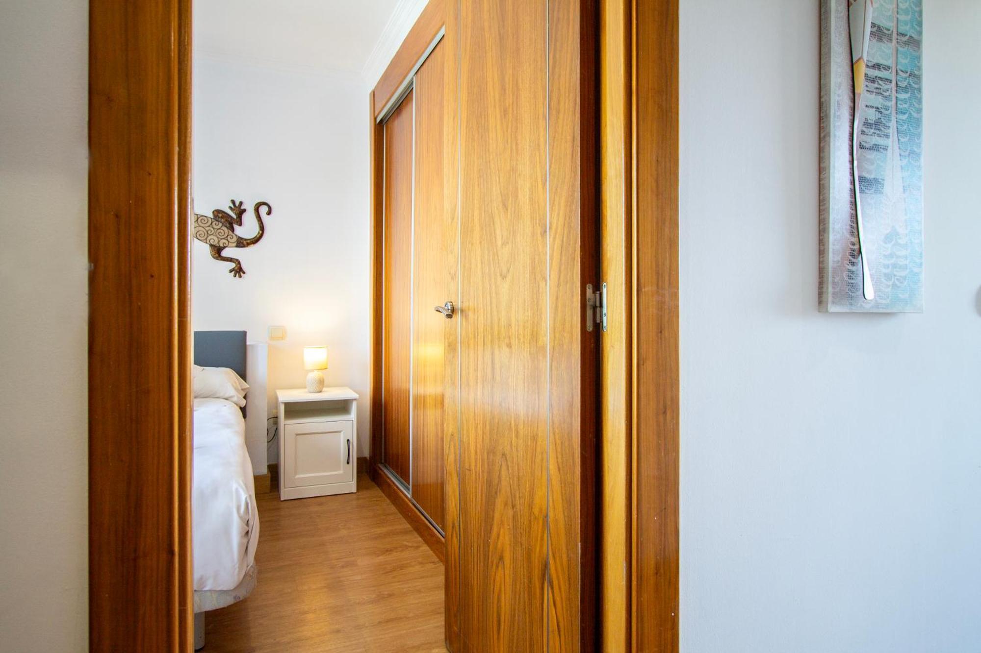 Apartamentos Adelfas Мадрид Экстерьер фото