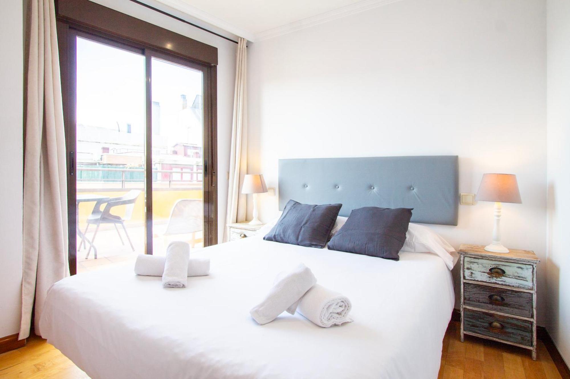 Apartamentos Adelfas Мадрид Экстерьер фото