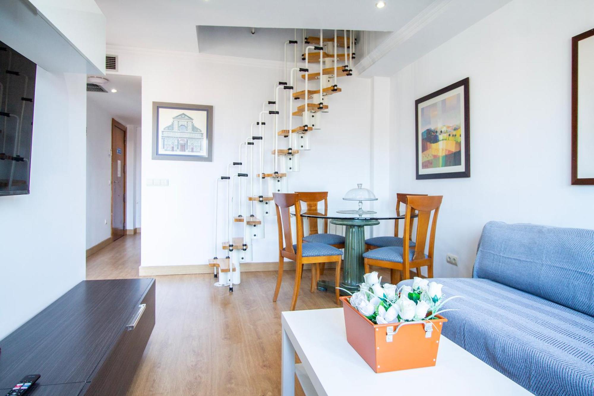 Apartamentos Adelfas Мадрид Экстерьер фото