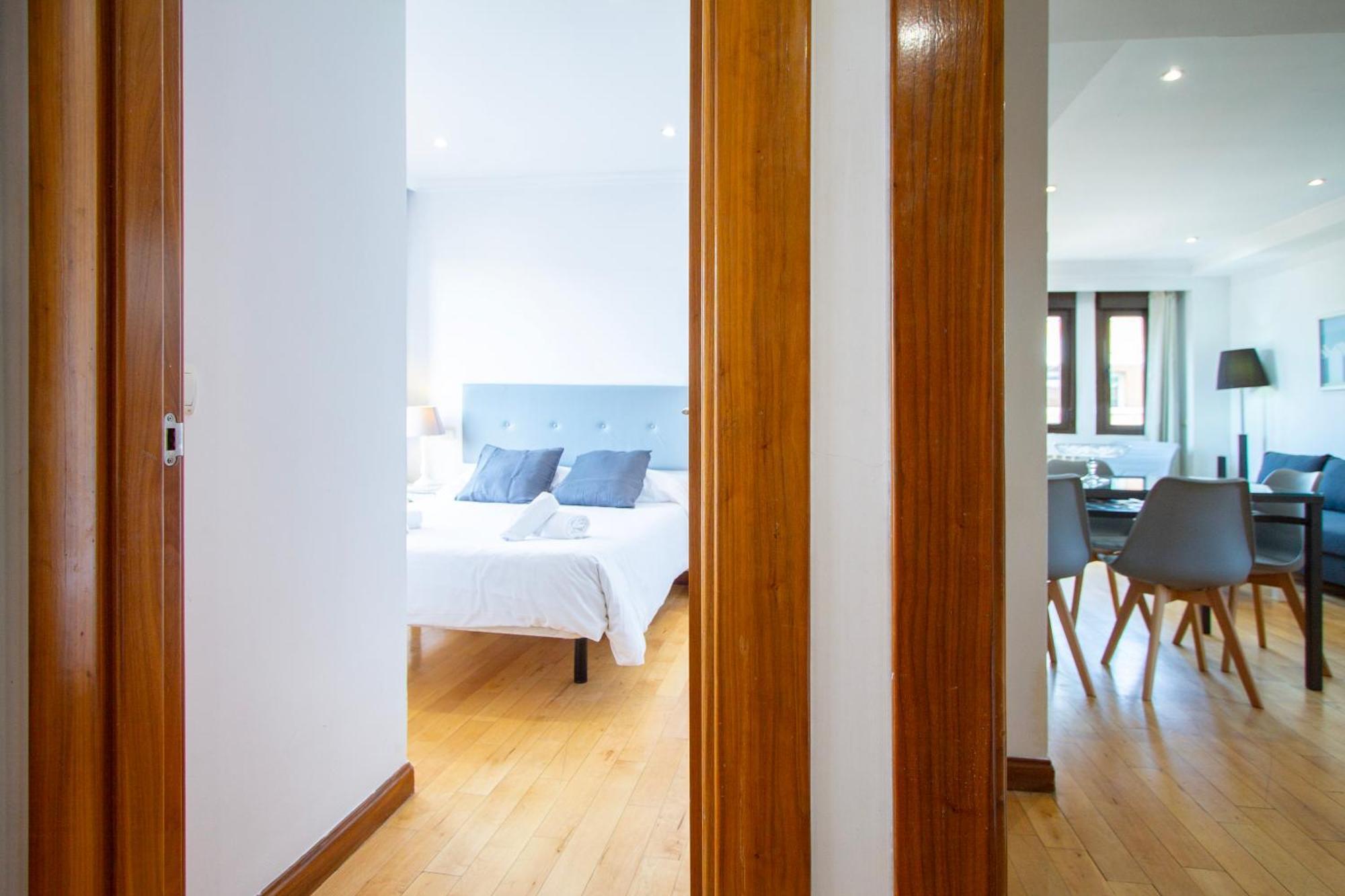 Apartamentos Adelfas Мадрид Экстерьер фото